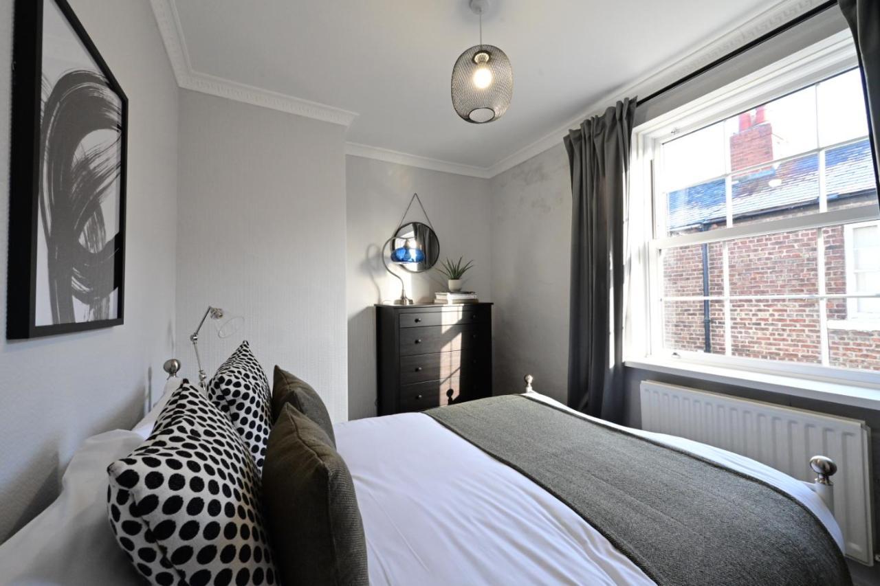 Luxury Accommodation In Durham Centre Екстериор снимка